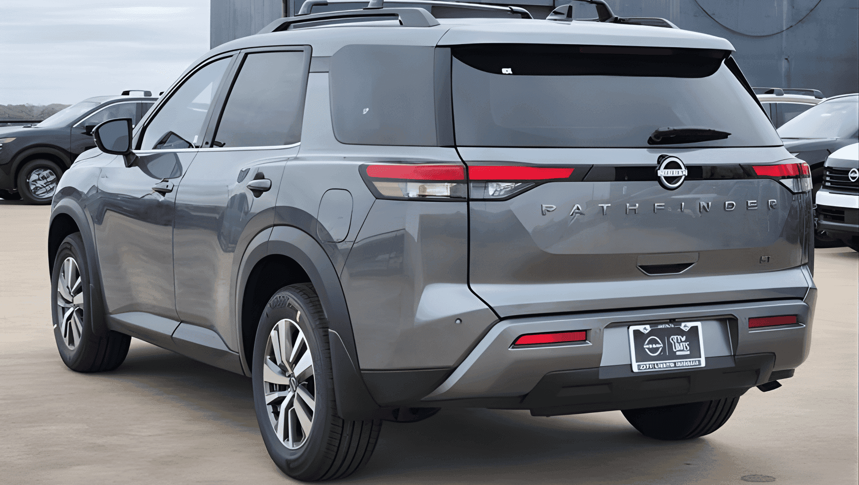 Back view of 2026 Nissan Pathfinder