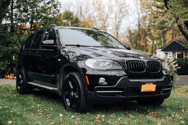 BMW X5 SAV Smarter Safety Features