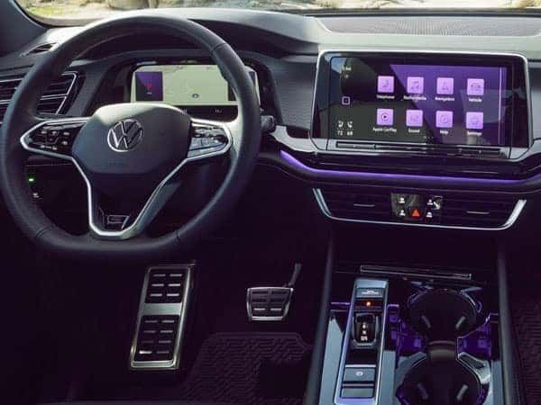 2024 Volkswagen Atlas Cross Sport Interior