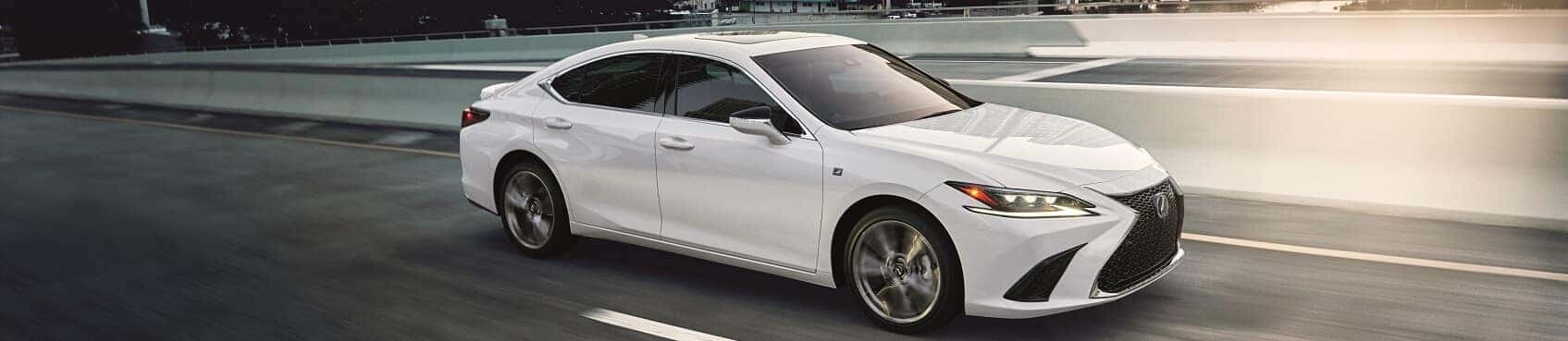Toyota Avalon vs Lexus ES 350