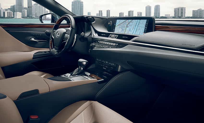 Lexus ES 350 vs Audi A6