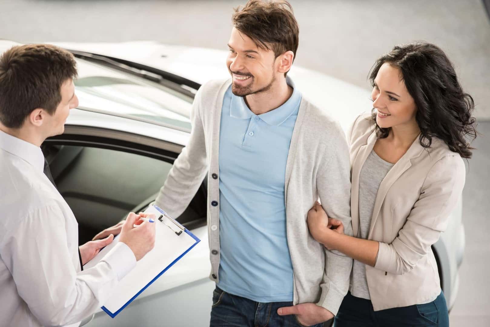 Couple Shopping for a Lexus near Wilmington MA