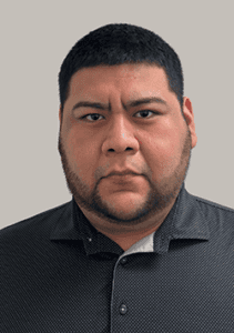 Victor  Olivares 