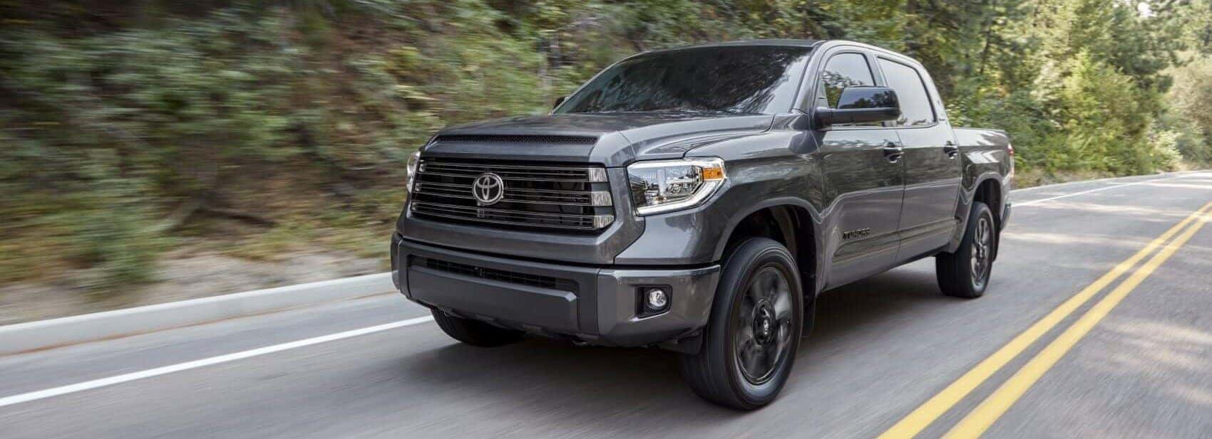 Toyota Tundra vs Honda Ridgeline