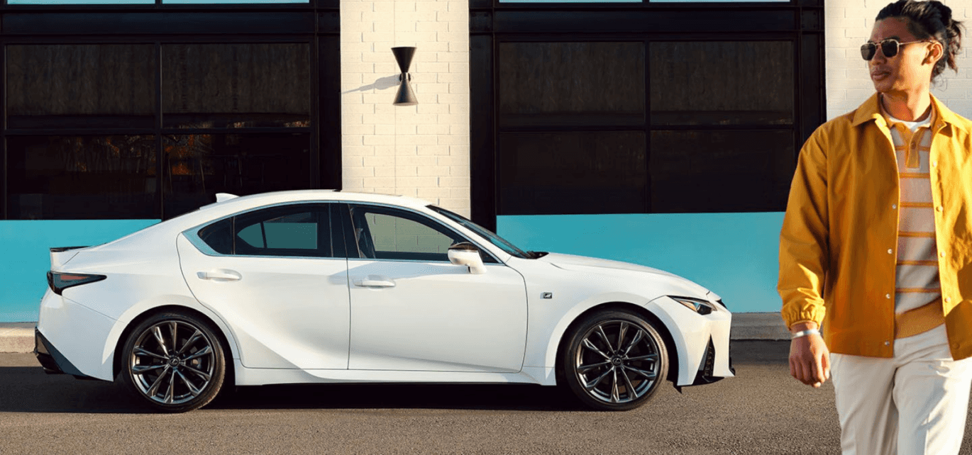 Lexus IS vs BMW 3-Series: Comparison & Review