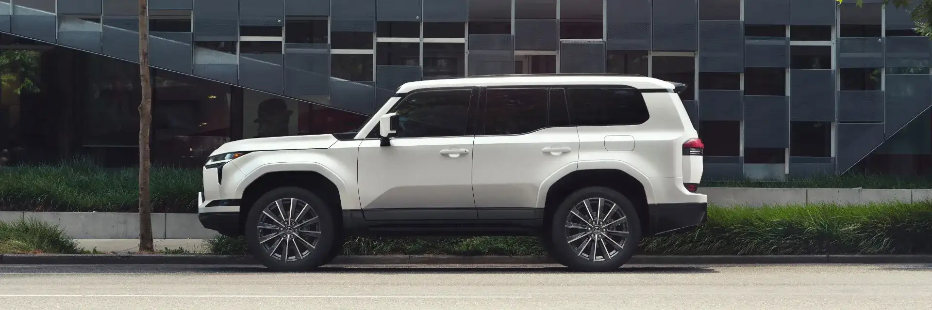 2026 Lexus GX in Eminent White Pearl Side Profile