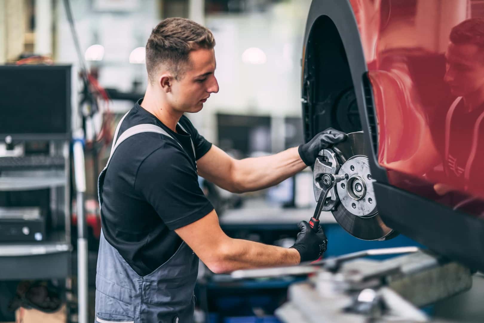 MINI Cooper tire special — buy 3 tires, get the 4th 50% off at MINI of Universal City