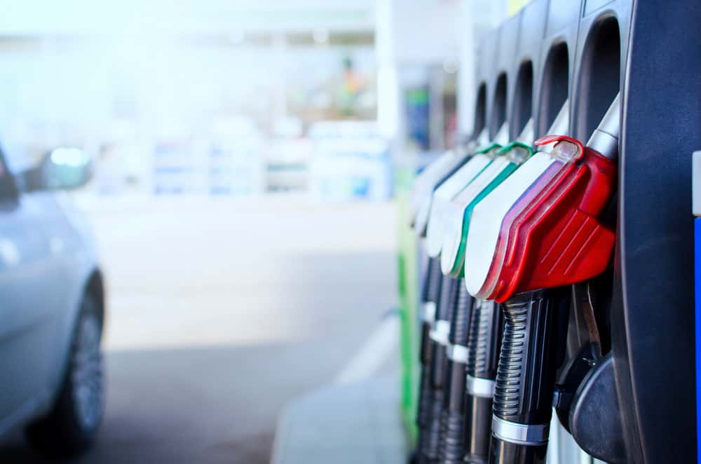 Reasons to Keep Your Gas Tank Full | Lexington M&L