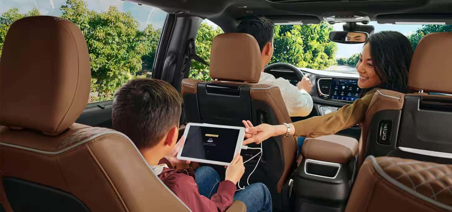 Chrysler dealership serving Salisbury NC - 2018 Chrysler Pacifica's Exterior chrysler dealership serving Salisbury NC - 2018 Chrysler Pacifica's Exterior