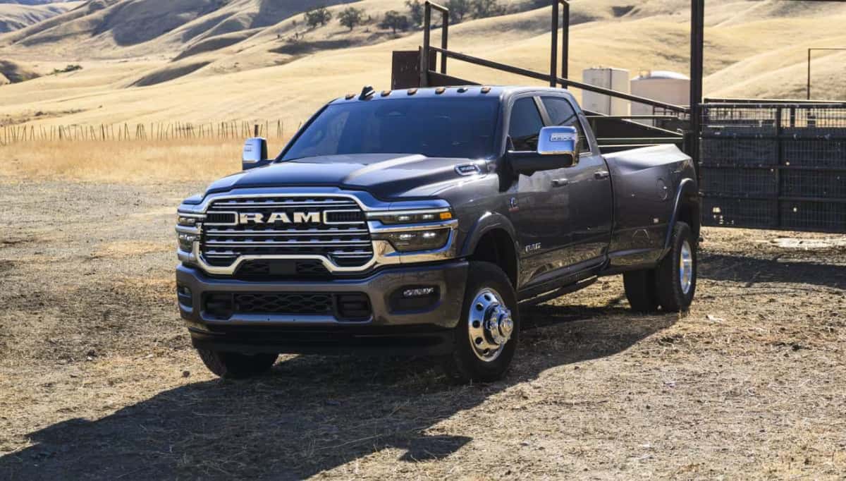 Explore the Features of The 2025 Ram 3500 | Lexington M&L