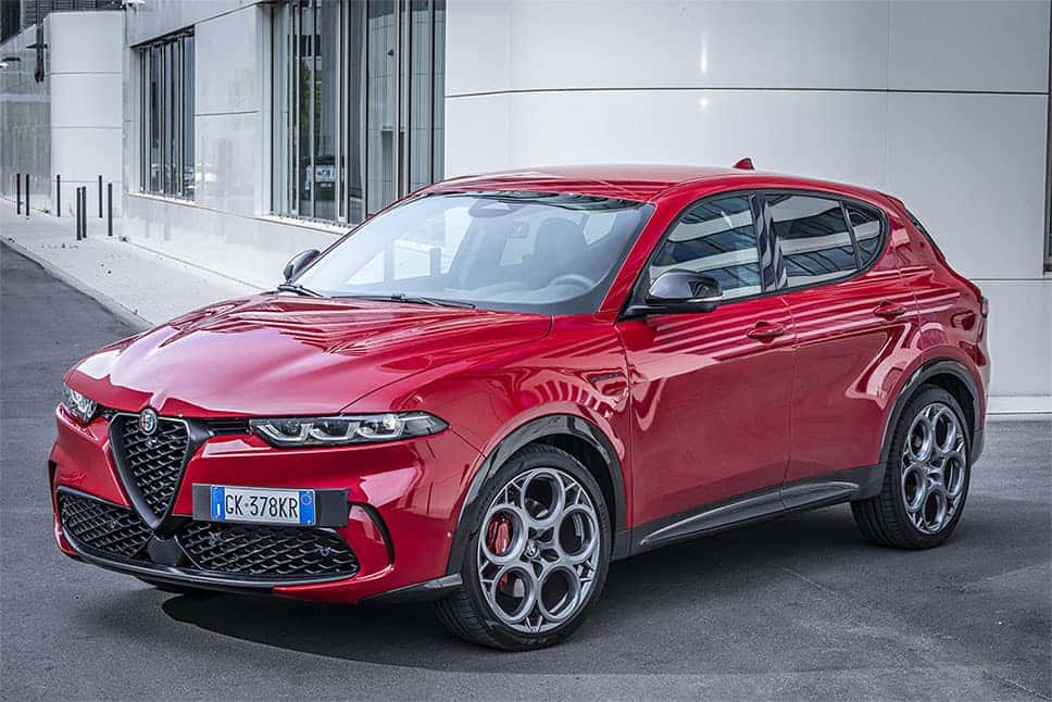 We Get Up Close To The New 2023 Alfa Romeo Tonale Compact SUV