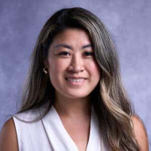 Julie  Bui 