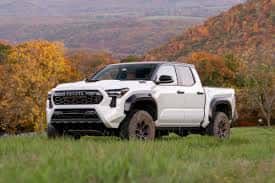 2025 toyota tacoma trim level comparison