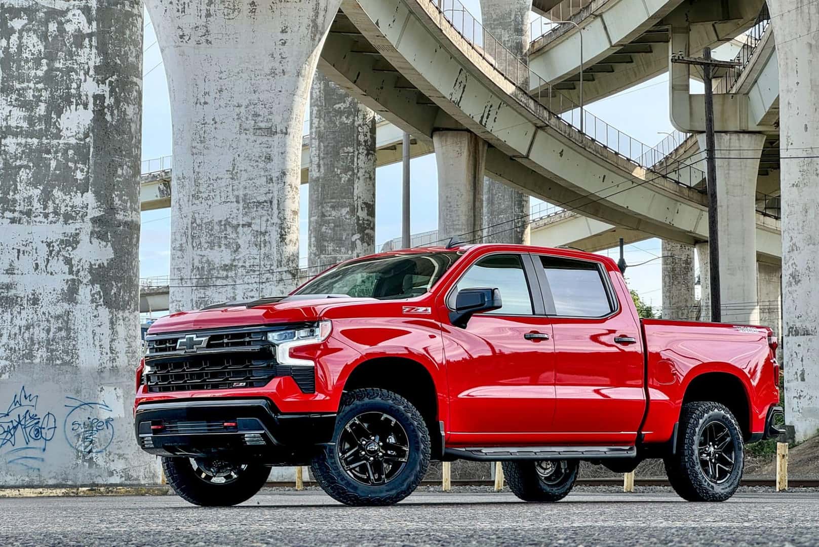 2024 Chevy Silverado 1500 Trail Boss Driver's Side View