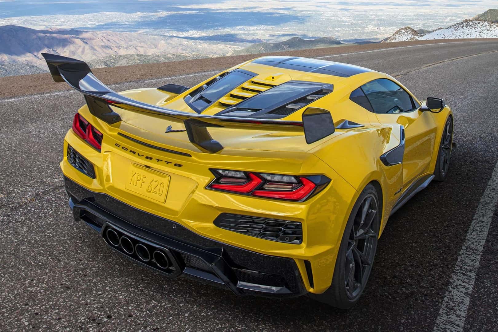 The Back Exterior Of The Niche 2025 Chevrolet Corvette