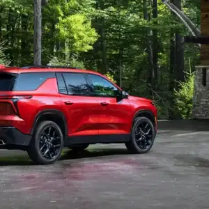 2026 Chevrolet Traverse Radiant Red Tintcoat in driveway