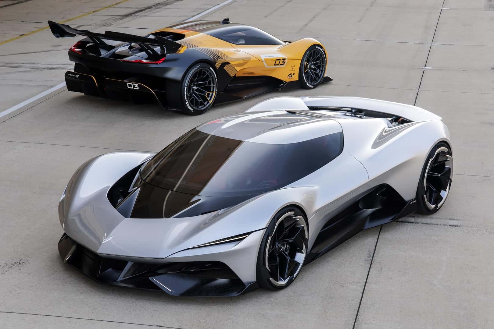 2025 Chevrolet Corvette CX and CX.R concept pack shot
