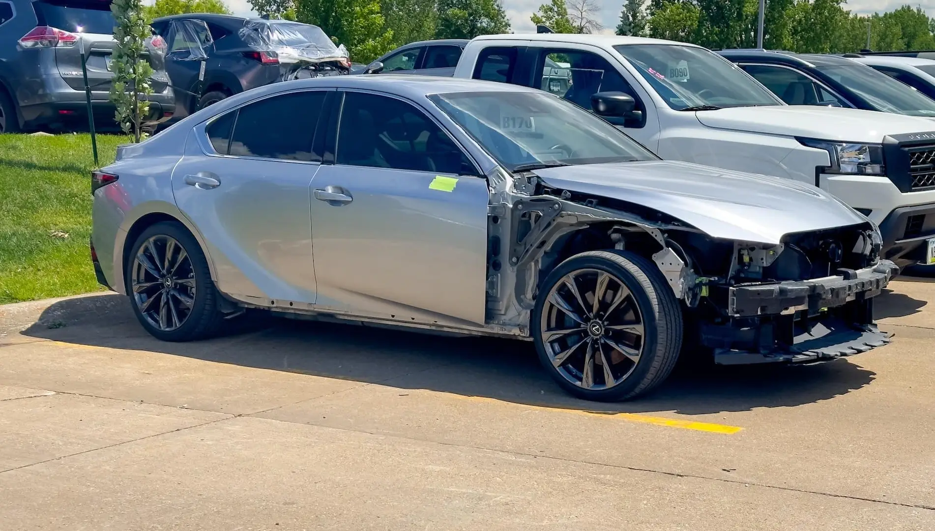 Experience Unmatched Care at Willis Lexus Crash Repair Work Center thumbnail